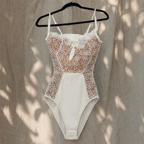 Colorful Natalie (Skylar + Madison) White Floral Lace Bodysuit - Image 7