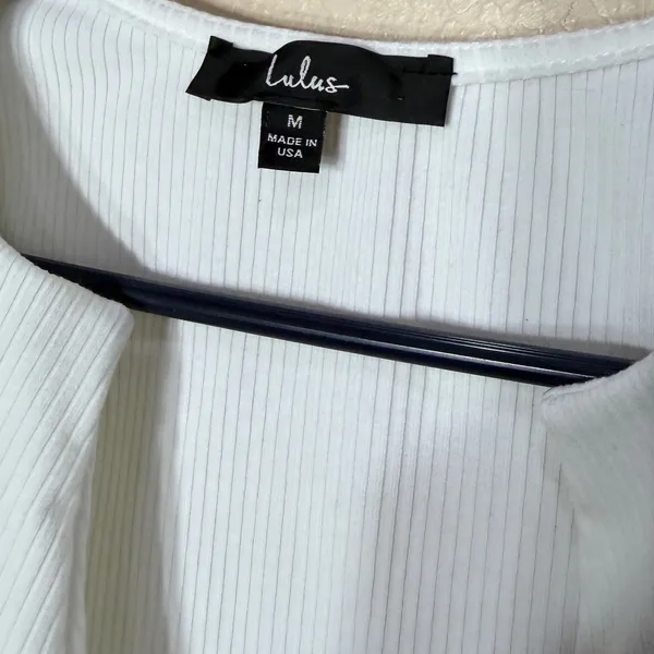 Lulus White Ribbed‎ Twist Front Long Sleeve Crop Top Womens Medium V-Neck - Image 4