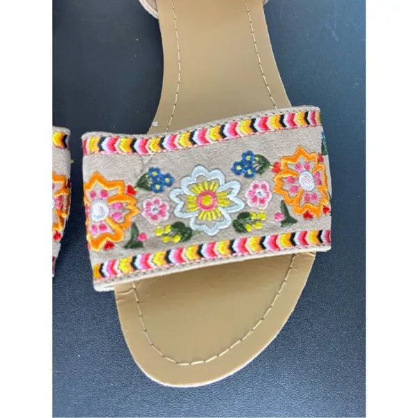 Nicole Beige Slide Sandals with Multicolor Floral Embroidery Size 7 - Image 2