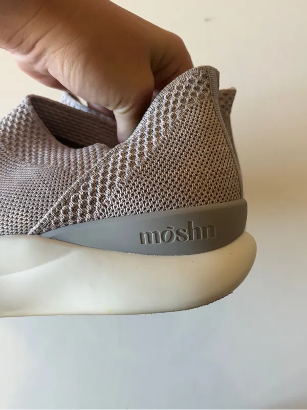 Moshn Women's Rise Slip-On Gray Comfort Arch Support Slip Resistant shoes 8.5 - Image 5