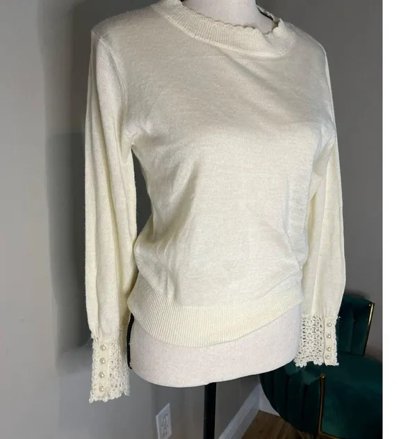 Earth music and ecology sweater. Fits US XS - Image 5