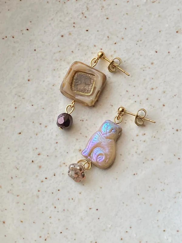 Handmade unique retro vintage fairy boho style dangle earrings w/ quality Czech glass beads mix 🌀🍃💛 - Image 6