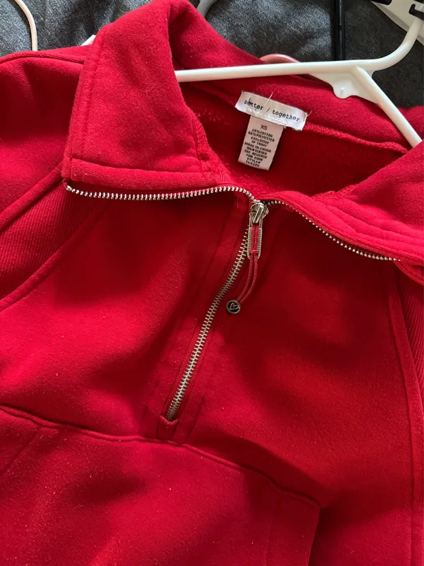 TJ Maxx Quarter-Zip Pullover red - Image 2