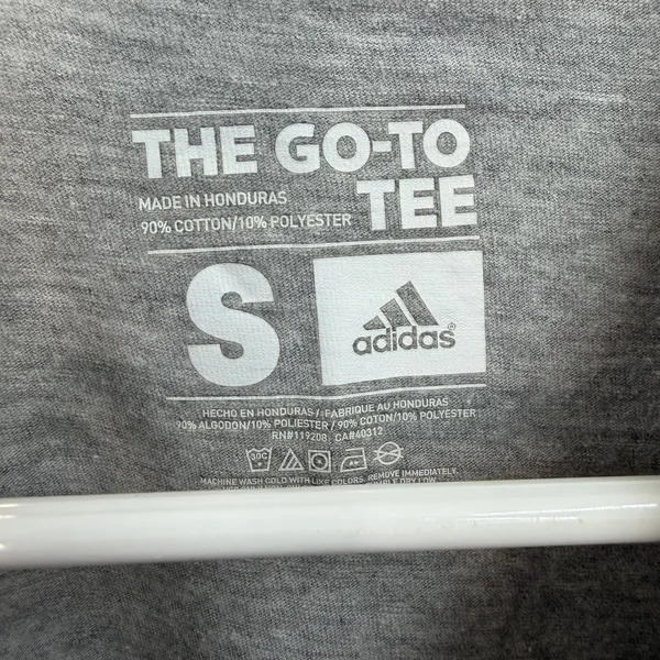 Adidas gray graphic logo short sleeve the go-to tee cotton active tshirt‎ small - Image 4