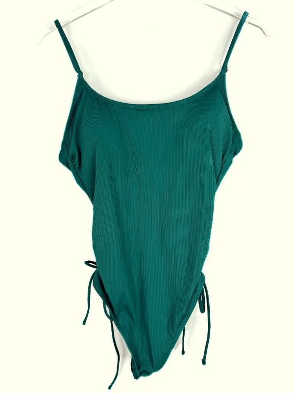 NWT Shade & Shore Ribbed Adjustable Medium Coverage One Piece Swimsuit Small S - Image 2