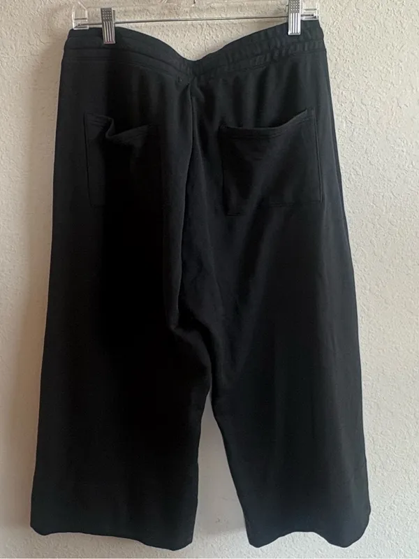 Quince Black Cropped Pants Size Large - Image 2