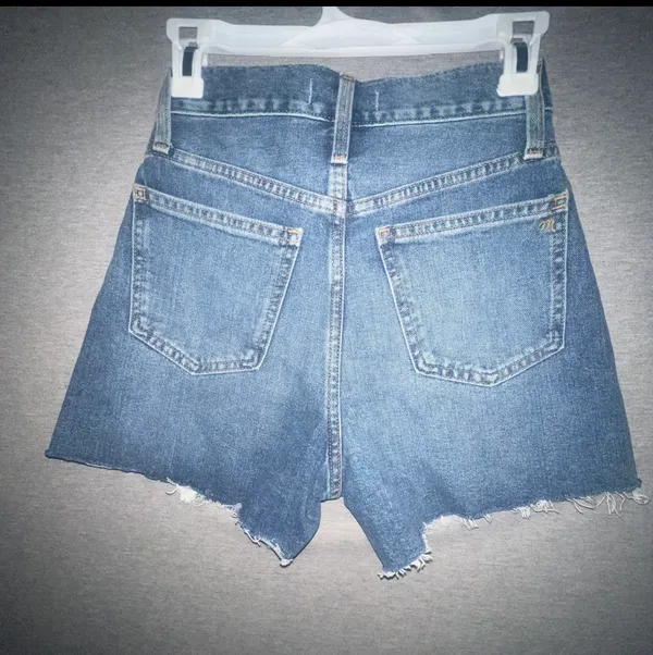 Madewell The Mom Jean Shorts - Image 3