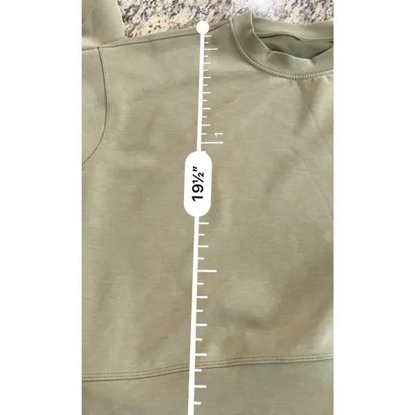 Lululemon Softstreme Perfectly Oversized Cropped Crew Sage Green Twill size 6 - Image 11