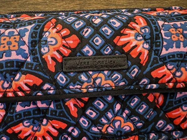 Vera Bradley Crossboy - Image 6