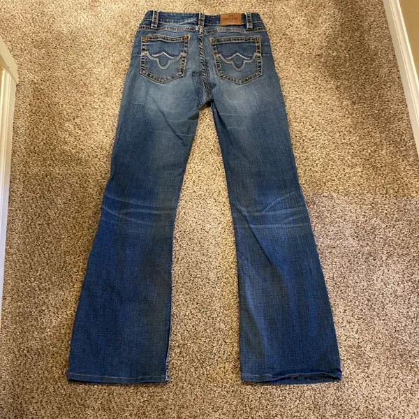 Shyanne Bootcut Jeans - Image 6