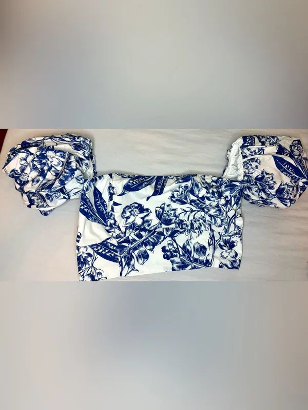 Abercrombie & Fitch Floral Puff Sleeve Smocked Crop Top Blue White L - Image 6