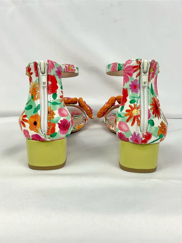 Betsey Johnson Brandee Sandals Crochet Flower Block Heel Sz 8.5 New - Image 6
