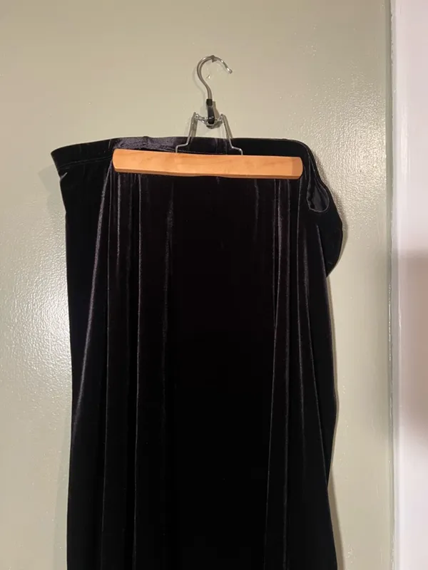 Notations Women's Size XL Velvet Midi Skirt Black A-Line Flounce Pull On Stretch - Image 5