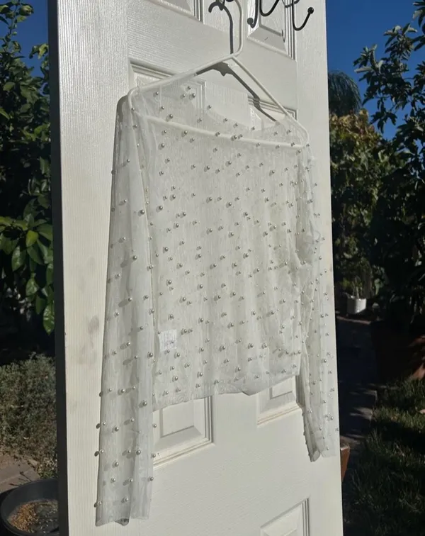 Mesh Pearl Top White Size L - Image 4
