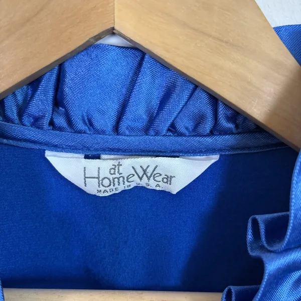 Vtg Sears At Home Wear Robe Womens Sz M Royal Blue‎ Ruffle Trim Long - Image 4