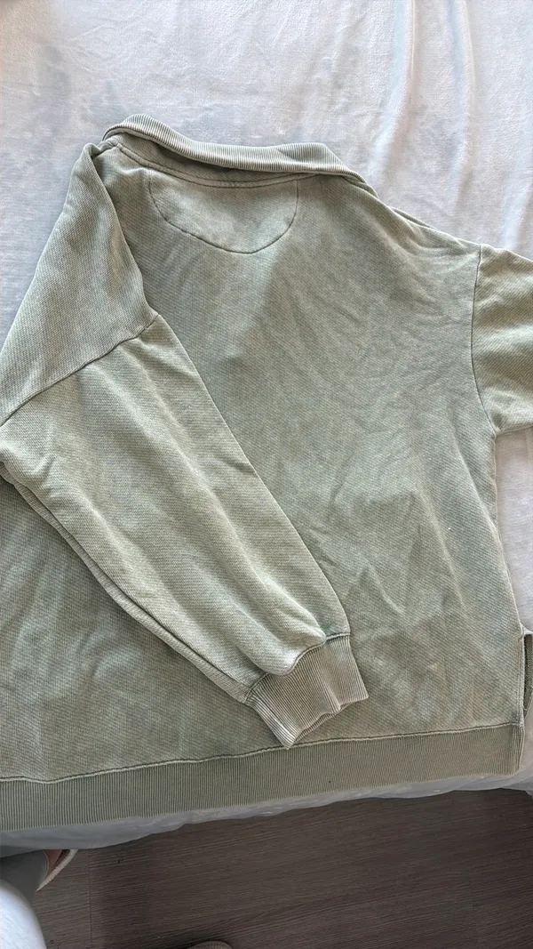 American Eagle Oversized Collared Sweater - Image 5