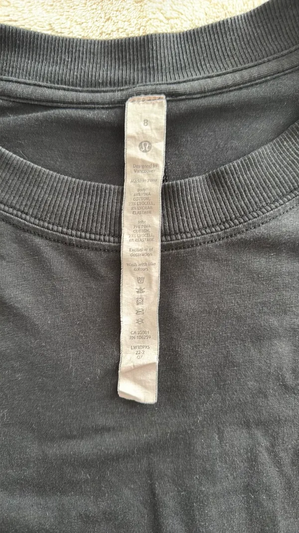 Lululemon Top  - Image 4