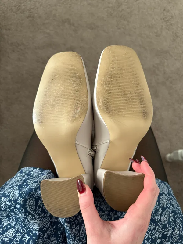 Boots - Image 6
