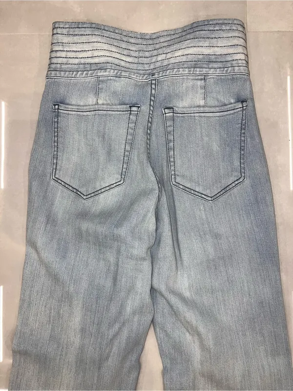 7 FOR ALL MANKIND Belted Wide-Leg Jeans - Image 9
