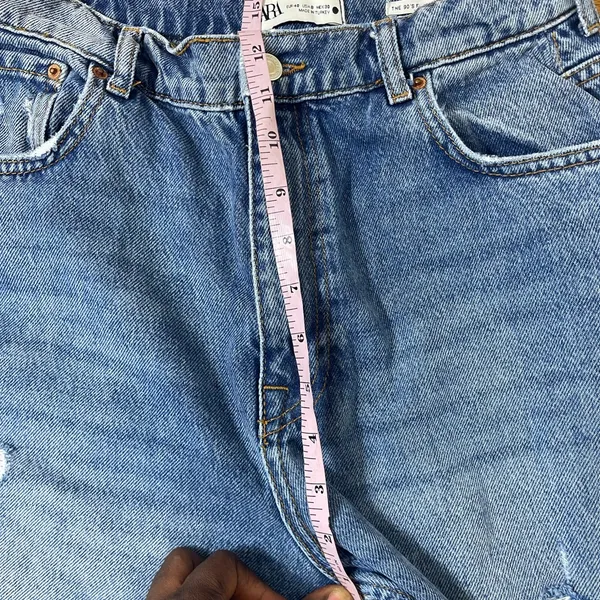 Zara The 90'S Full Length Jeans high Rise med blue size 8 causal distressred - Image 5
