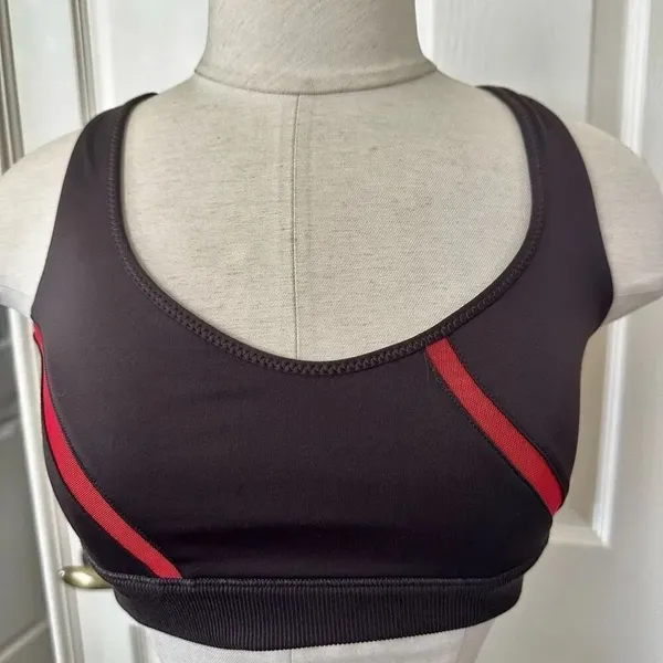 Puma Exhale black red stripe sports bra - Image 15