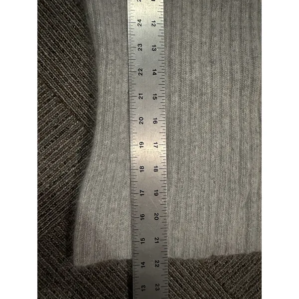 Vintage Tailor B Moss Wool Rabbit Lamb Angora Gray Sweater Scoop Neck SizeSmall - Image 4