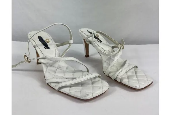 Bruno Magli Sanda Strappy Sandal in White Leather Size 39.5 / 9 - Image 3