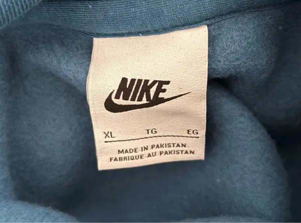 Nike SB Hoodie - Image 4