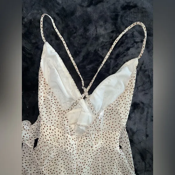 Princess Polly The Keilan Wrap Romper in Beige Size 4 - Image 10