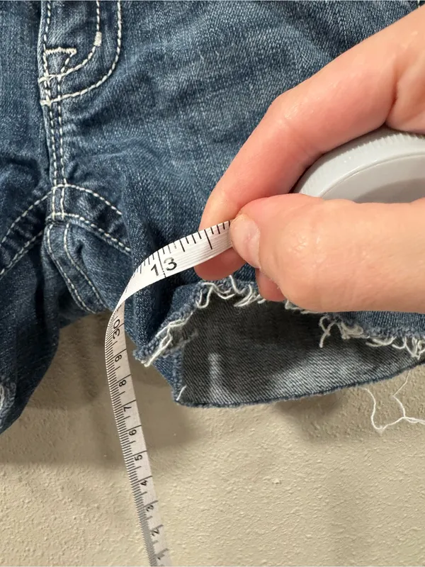 Miss Me Jean Shorts Size 26 - Image 4