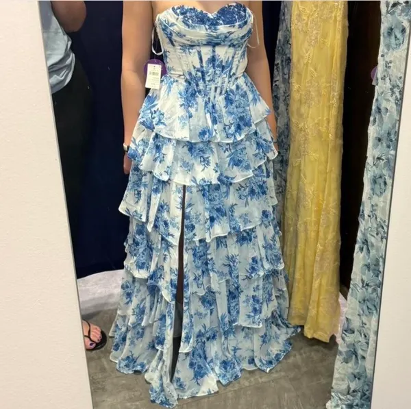 Windsor Prom Dress - Image 2