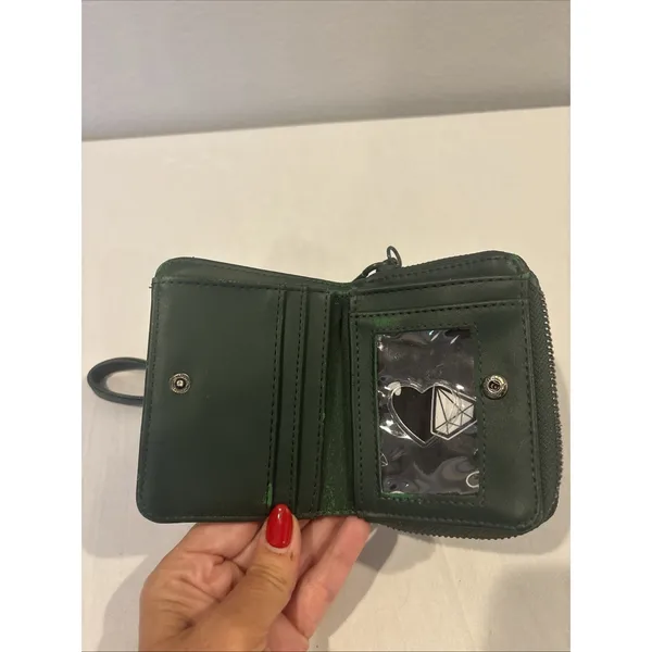 Betsey‎ Johnson XOSKULLY Dark Green Small Zip Around Wallet Wristlet READ - Image 3