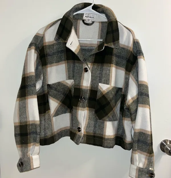 For The Republic Plaid Cropped Shacket - Image 3