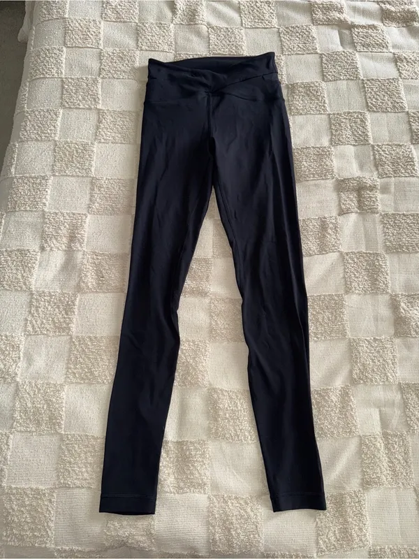 Lululemon Aligned Angles Super High Rise Tight 28"
Black size 4 - Image 2