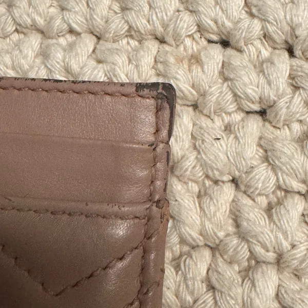 Gucci Taupe Leather Card Holder with GG Logo - Image 4