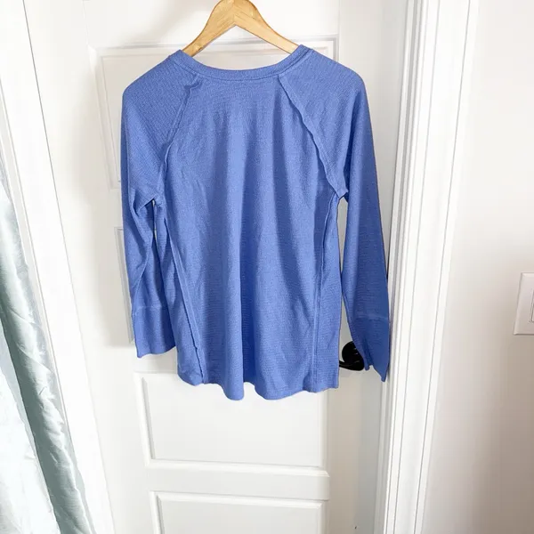 Wildfox Women's Blue V-Neck Top Medium - Image 3
