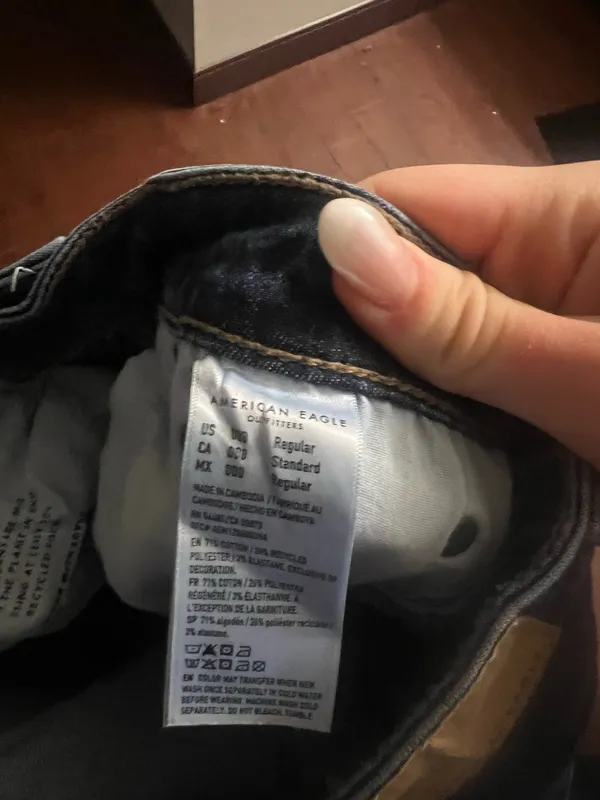 American Eagle Dark Wash Flare Jeans - Image 4