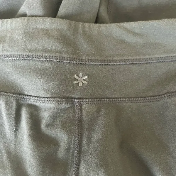 Old Navy Women Joggers M Gray Wide‎ Leg Stretch Leggings Leisurewear Yoga Comfy - Image 6