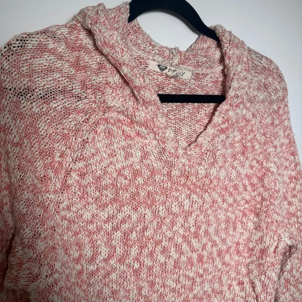 Roxy Women's Pink and Cream Hoodie Pullover Sweater Large - Image 3