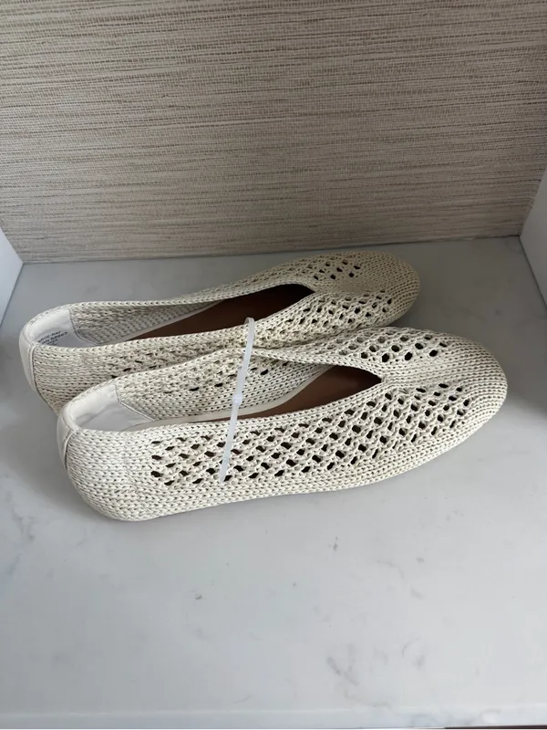 Nordstrom Rack Monroe Weave Flat Size 9.5 - Image 3