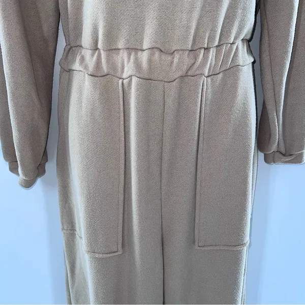 WinWin Refuge Tan Textured Knit Fabric Long Sleeve Jumpsuit w/Deep V Back-Sz S - Image 4