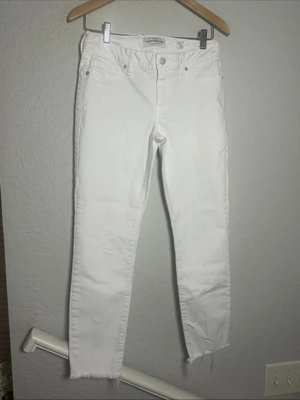 Lucky Brand Lolita Crop White Jeans Frayed Hem Size 6/28 - Image 2
