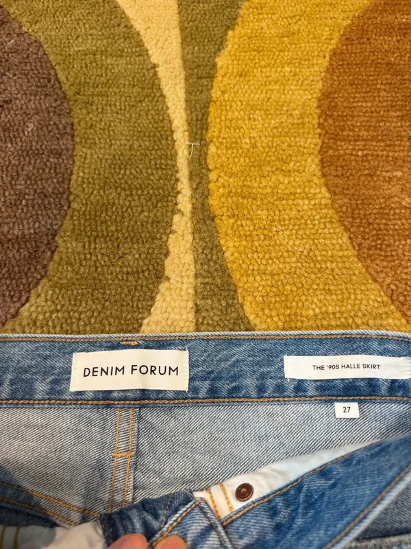 Aritzia Denim Forum The 90’s Halle Skirt High Rise Denim Midi Skirt 27 Waist - Image 2