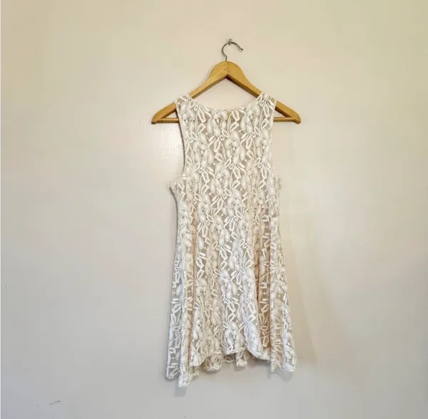 CLEARANCE! Cream Free People Sheer Miles of Lace Dress Size S EUC - Image 3