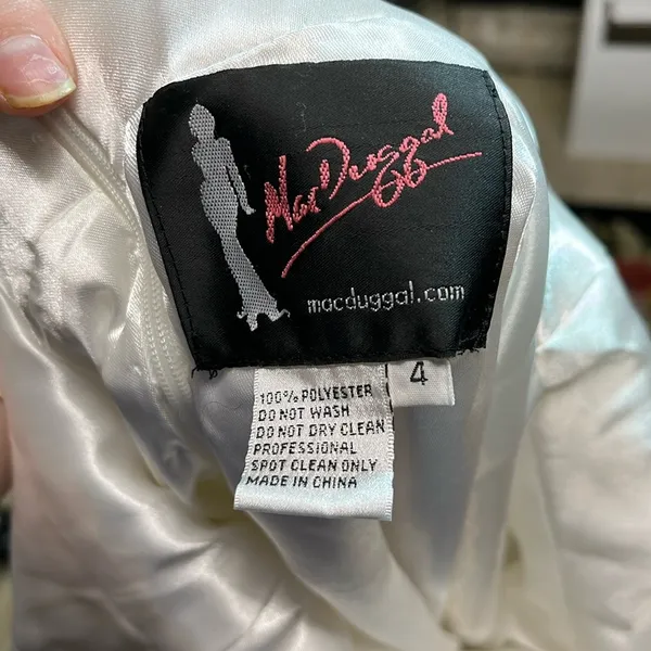 Mac Duggal Party Dress - Image 4