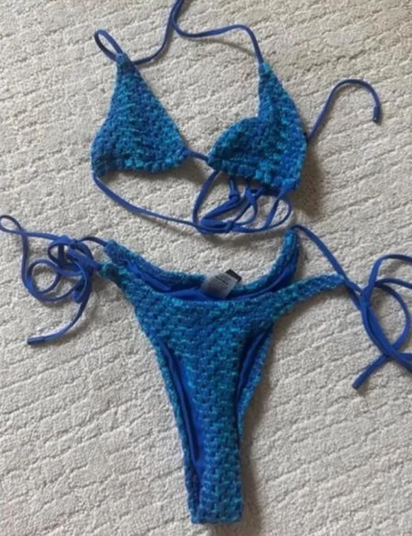 Triangl Bikini - Image 2