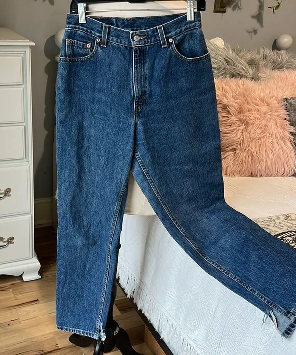 Levis 550 Relaxed Fit Tapered Leg Womens 10 Red Tab - Image 8