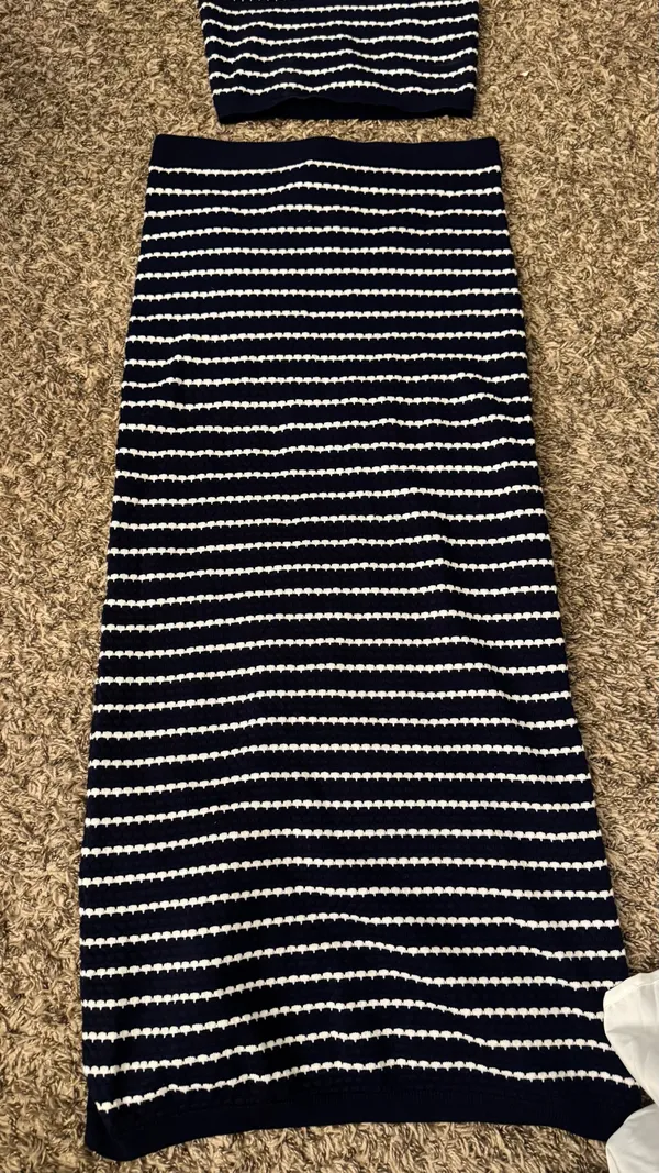 Matching set tube top and maxi skirt - Image 6