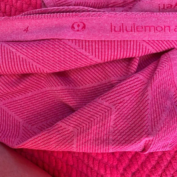 Lululemon Swiftly Tech Racerback EUC, size 4 Bright pink color - Image 6