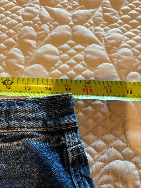 American Eagle Highest Rise '90s Boyfriend Shorts women’s 12 - Image 8
